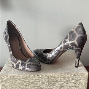 Gray & White Leopard Print Women's Heels